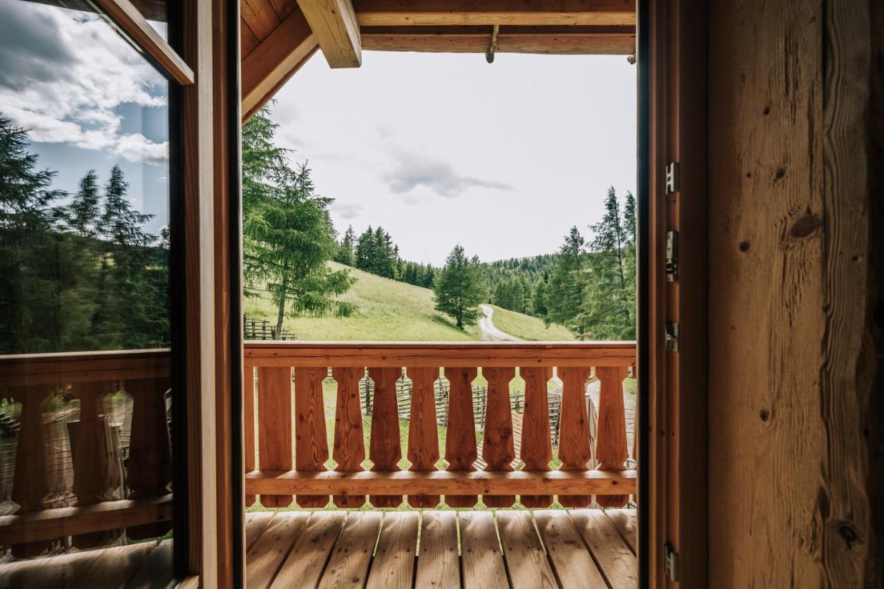 Villa Webertonihuette Bad St. Leonhard im Lavanttal Exterior foto